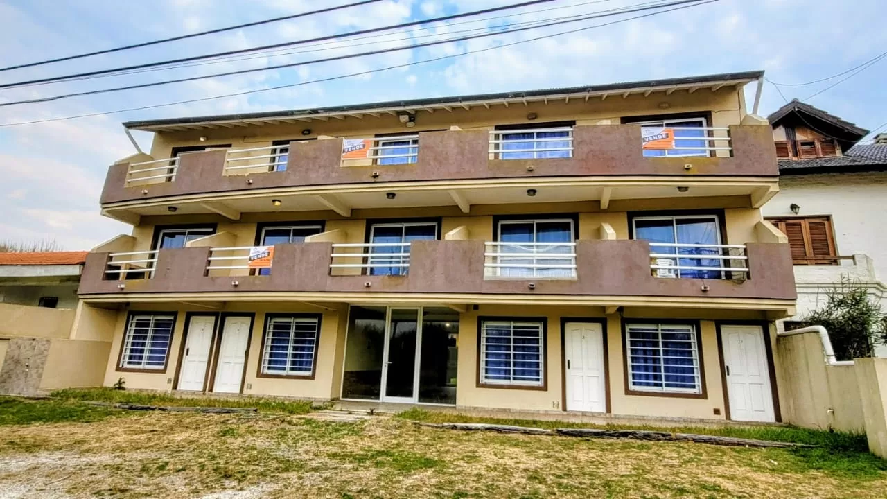 Departamento en Lucila del Mar - 2 Amb. Frente Al Mar En La Lucila D6 (ID 24)